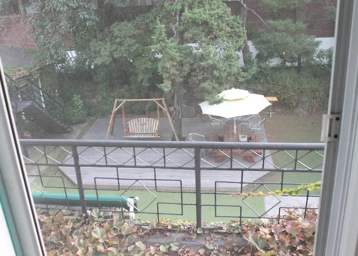 Guest house 24 Namsan Garden 2*