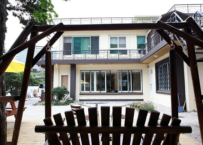 Guest house 24 Namsan Garden Seoul
