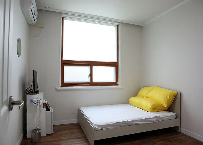 24 Namsan Garden Guest house 2*