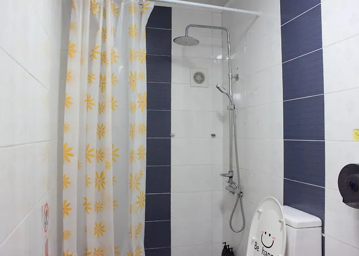 Guest house 24 Namsan Garden 2*