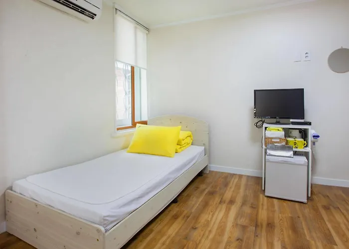 24 Namsan Garden Guest house